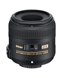 عدسة نيكور المصغرة من نيكون آي أف أس دي أكس 40 ملم أف/2.8 جي 
NIKON 40mm f/2.8G MICRO LENS-front